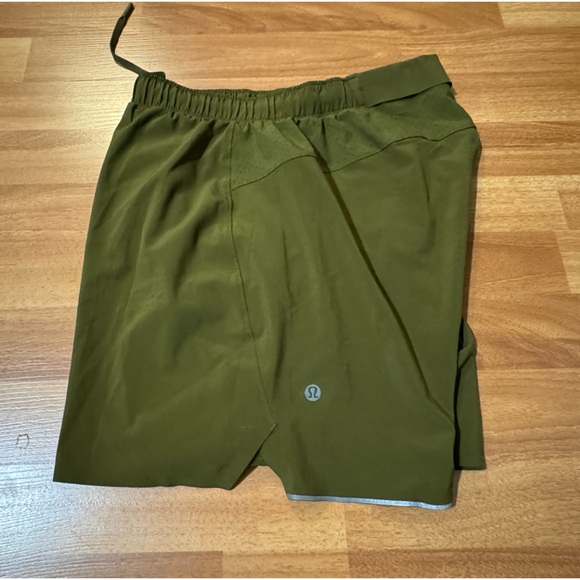 Men’s lulu Surge Short 6” with liner — Green, Size S - Picture 5 of 13